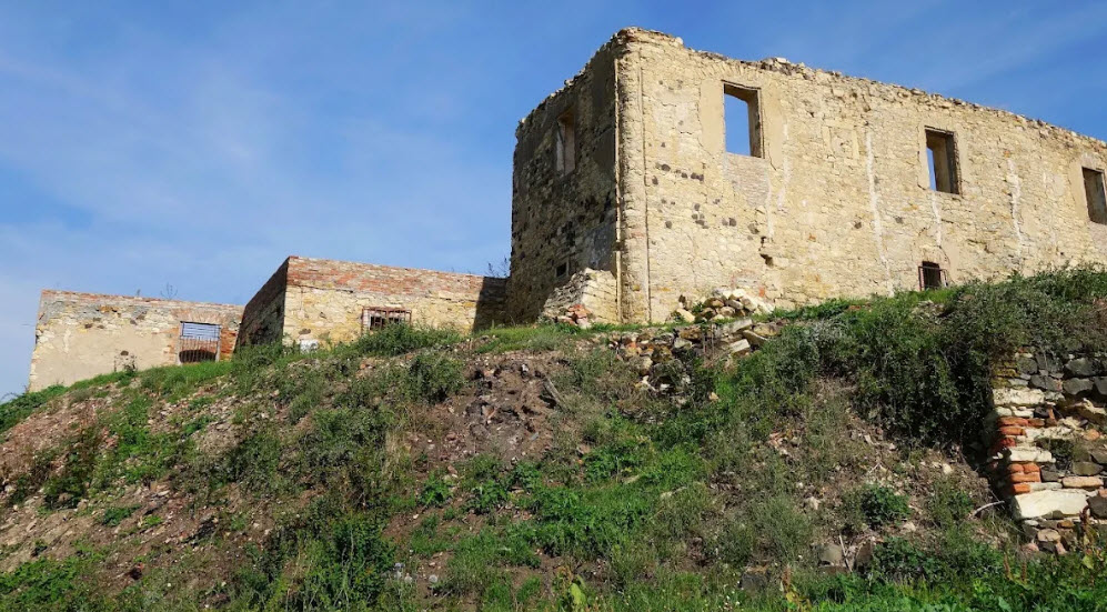 Zřícenina Zámku Libčeves, Czech Republic (Czechia)